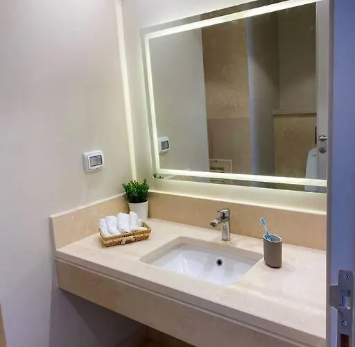 Lovely 1 Bedroom Apt. At Mangroovy With Free Access To The And Pools Hurgada